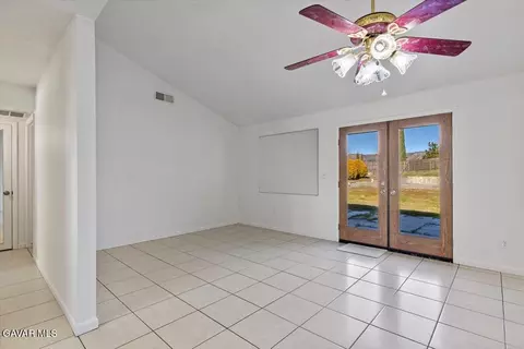 22230 Bogie St, Tehachapi, CA 93561 photo 10