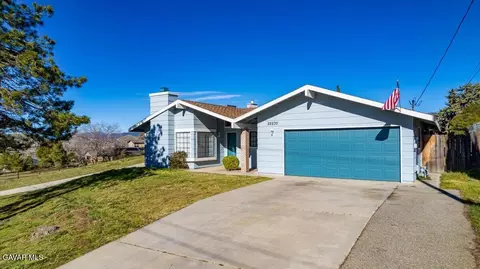 22230 Bogie St, Tehachapi, CA 93561