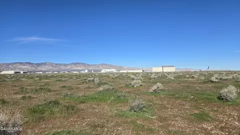 Hwy 58 Business & Lonebutte Rd, Mojave, CA 93501