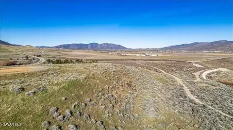 Harbison Way, Tehachapi, CA 93561 photo 4