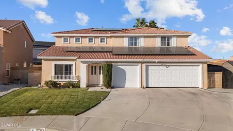 2763 Chaplin Dr, Lancaster, CA 93536