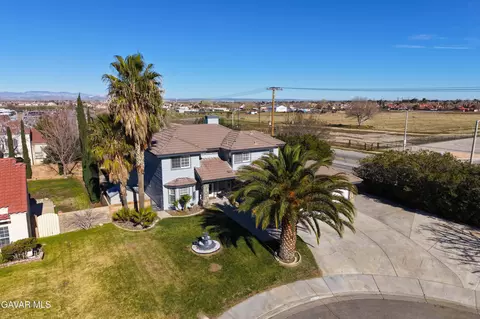 View/Area - 6001 Brougham St, Quartz Hill, CA 93536 photo 3 of 4