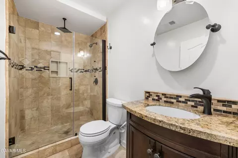 Bath - 6001 Brougham St, Quartz Hill, CA 93536 photo 1 of 4