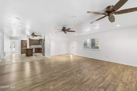Living - 6001 Brougham St, Quartz Hill, CA 93536 photo 2 of 8