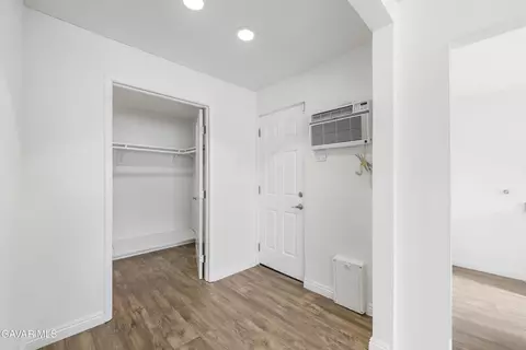 Entry Way - 6001 Brougham St, Quartz Hill, CA 93536 photo 8 of 8