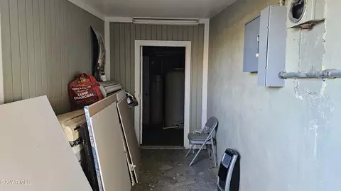 Entry Way - 49019 E 120th St, Lancaster, CA 93535 photo 1 of 2