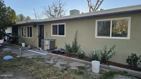 Exterior - 49019 E 120th St, Lancaster, CA 93535 photo 7 of 26