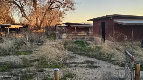 Exterior - 49019 E 120th St, Lancaster, CA 93535 photo 19 of 26