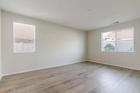 Living - 2107 Helconia Ct, Palmdale, CA 93551 photo 5 of 5