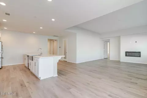 Living - 2107 Helconia Ct, Palmdale, CA 93551 photo 1 of 5