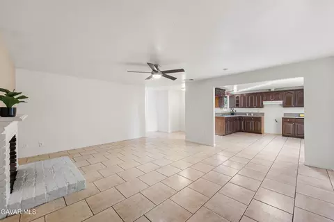 1252 Avenue R6 Ave E, Palmdale, CA 93550 photo 6