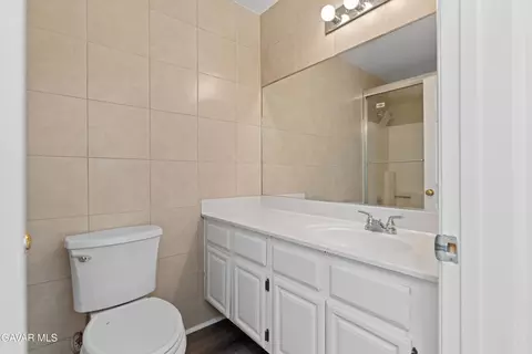 Bath - 43332 33rd St W, Lancaster, CA 93536 photo 3 of 3