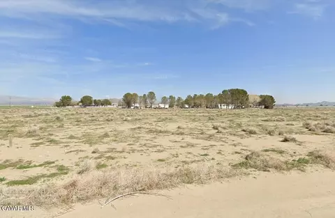 7931 Elder Ave W, Rosamond, CA 93560