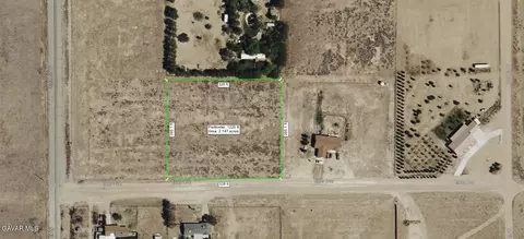 7931 W Elder Ave, Rosamond, CA 93560 photo 6