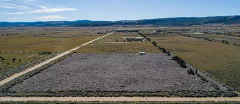 E8 & 180th Stw W, Lancaster, CA 93536