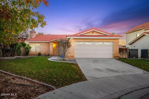 44115 Hunter Ct, Lancaster, CA 93536