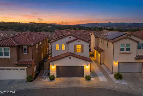 19849 Via Ott, Santa Clarita, CA 91321