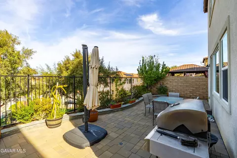 19849 Via Ott, Santa Clarita, CA 91321 photo 37