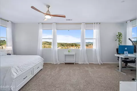 19849 Via Ott, Santa Clarita, CA 91321 photo 23