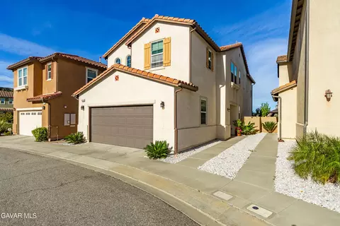 19849 Via Ott, Santa Clarita, CA 91321 photo 3