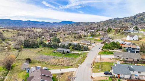 20816 Crest Dr, Tehachapi, CA 93561 photo 8