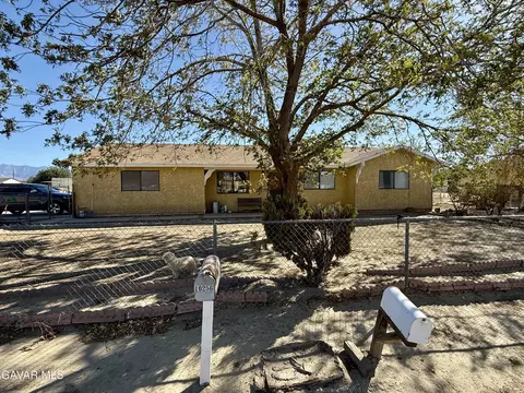 10256 Avenue R12 E, Littlerock, CA 93543