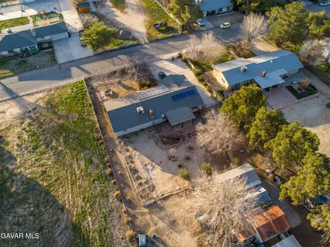 View/Area - 40944 171th St E, Lancaster, CA 93535 photo 2 of 4