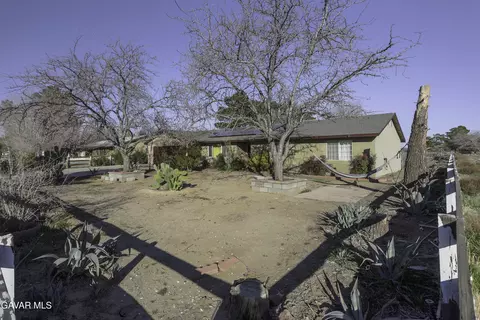 Exterior - 40944 171th St E, Lancaster, CA 93535 photo 3 of 17