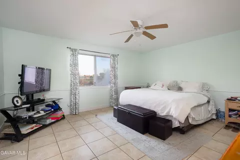 Bedroom - 40944 171th St E, Lancaster, CA 93535 photo 4 of 4