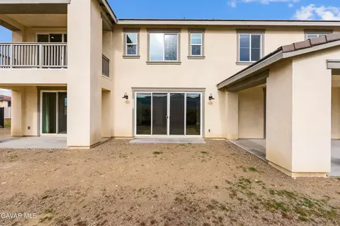 Exterior - 39660 Nicholas Ct, Palmdale, CA 93551 photo 9 of 14