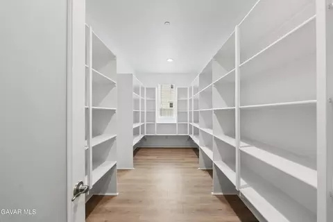 Entry Way - 39660 Nicholas Ct, Palmdale, CA 93551 photo 5 of 12