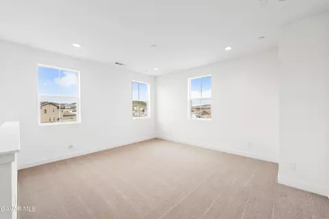 Bedroom - 39660 Nicholas Ct, Palmdale, CA 93551 photo 6 of 18
