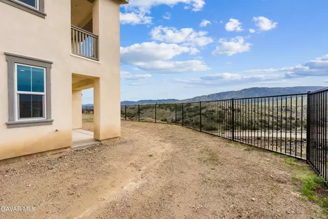 Exterior - 39660 Nicholas Ct, Palmdale, CA 93551 photo 13 of 14