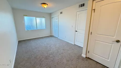 Bedroom - 333 Kildare St E, Lancaster, CA 93535 photo 4 of 8
