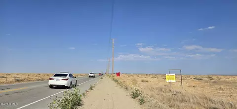 500 Avenue E, Redman, CA 93535 photo 3