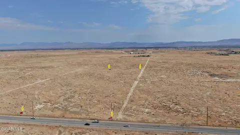 500 Avenue E, Redman, CA 93535 photo 21