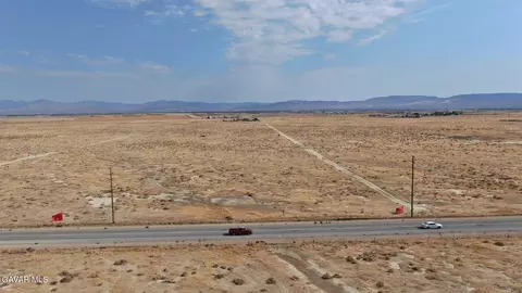500 Avenue E, Redman, CA 93535 photo 22