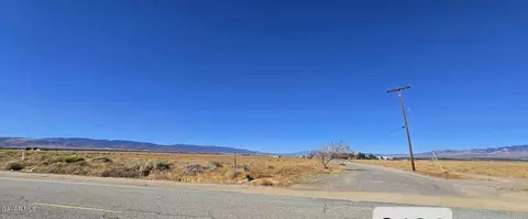 17000 W Avenue A-8, Fairmont, CA 93536