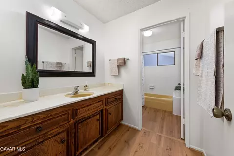 Bath - 43755 Sentry Ln, Lancaster, CA 93536 photo 3 of 4