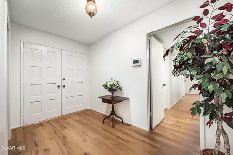 Entry Way - 43755 Sentry Ln, Lancaster, CA 93536 photo 1 of 1