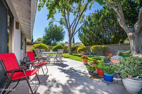 Exterior - 43755 Sentry Ln, Lancaster, CA 93536 photo 6 of 13