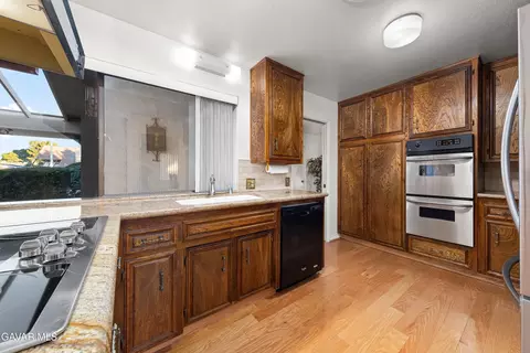 Kitchen - 43755 Sentry Ln, Lancaster, CA 93536 photo 2 of 4