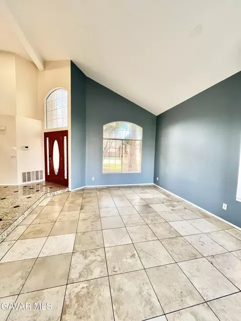 44420 Tarragon Dr, Lancaster, CA 93536 photo 5