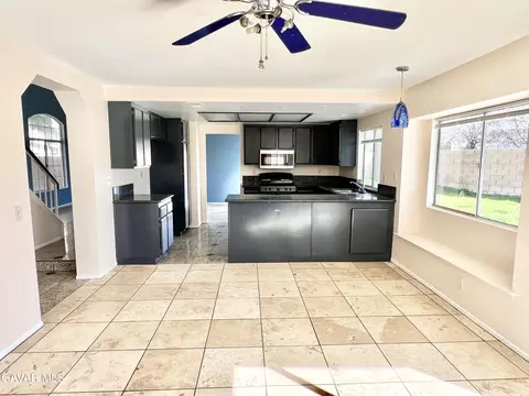 44420 Tarragon Dr, Lancaster, CA 93536 photo 30