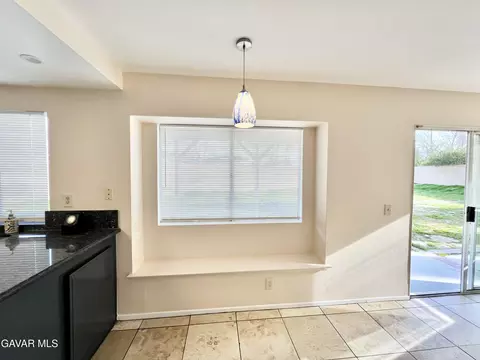 44420 Tarragon Dr, Lancaster, CA 93536 photo 31