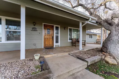 20901 Oak Glen Ave, Tehachapi, CA 93561 photo 6