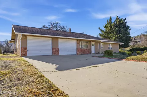 Other - 21312 Stage Dr, Tehachapi, CA 93561 photo 1 of 8