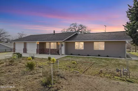 Exterior - 21312 Stage Dr, Tehachapi, CA 93561 photo 6 of 6