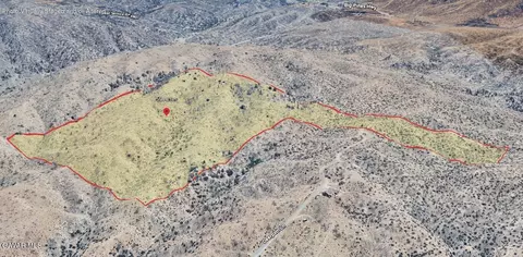 Deerpath Lane, Llano, CA 93544