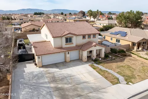 View/Area - 1616 Thomas Dr, Lancaster, CA 93535 photo 2 of 6